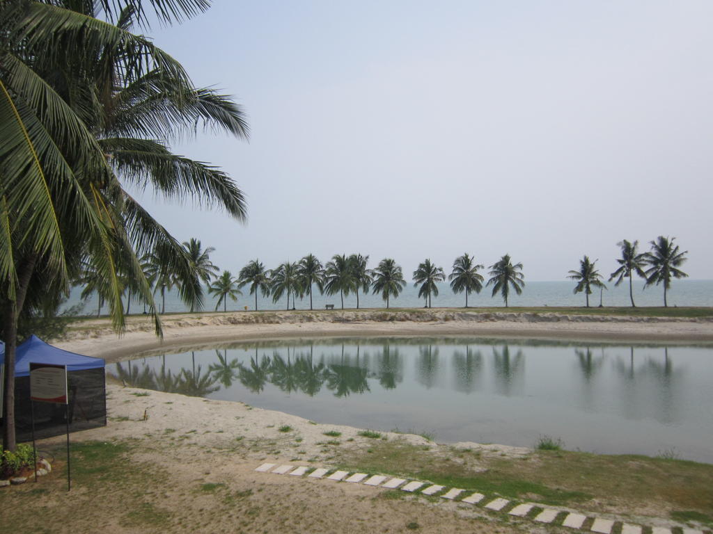 Paradise Lagoon Apartment Port Dickson Exterior foto